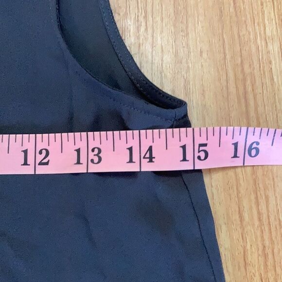 Chiffon tank euc - Picture 4 of 6